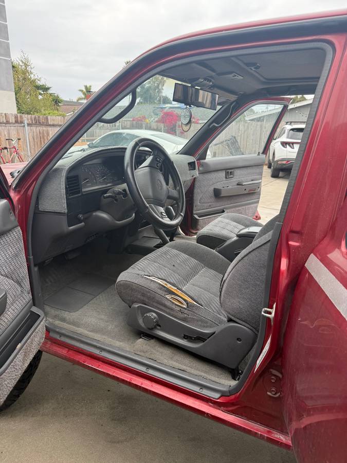 Toyota-4runner-1992-red-12