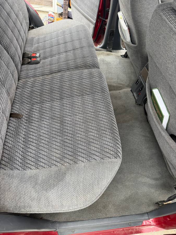 Toyota-4runner-1992-red-15