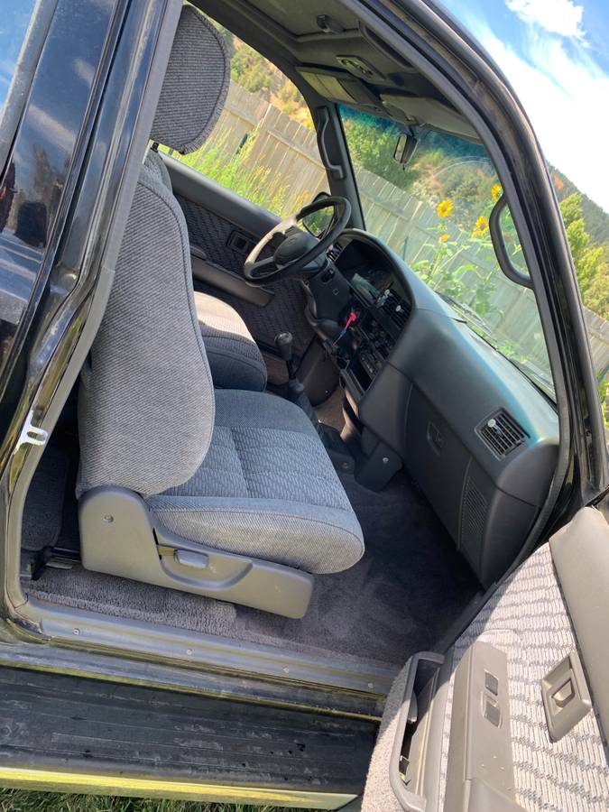 Toyota-4runner-1994-black-1