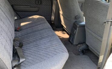 Toyota-4runner-1994-black-4