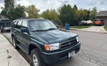 Toyota-4runner-1996-green-1