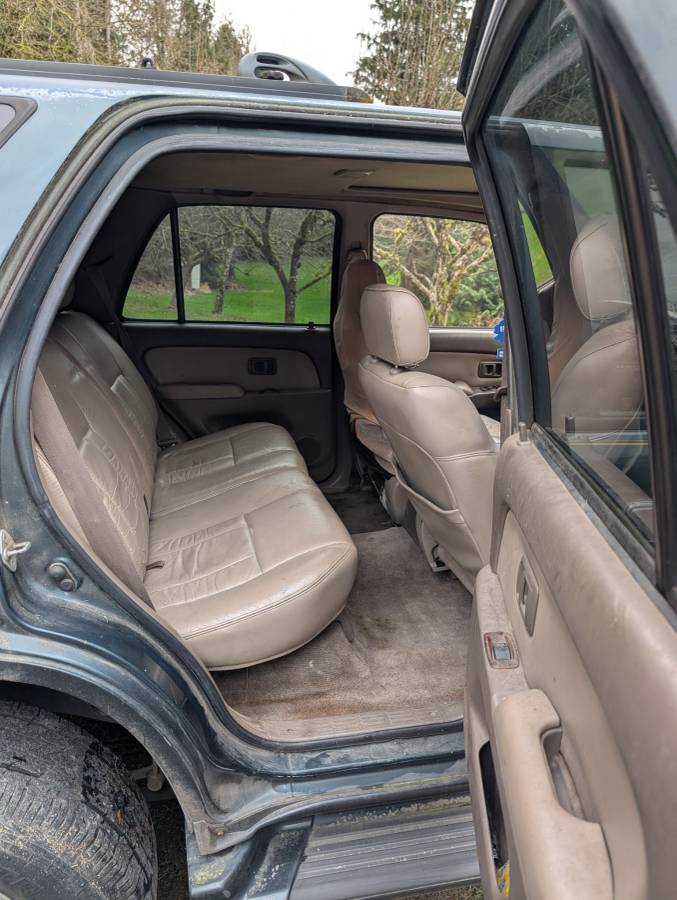 Toyota-4runner-1996-green-11