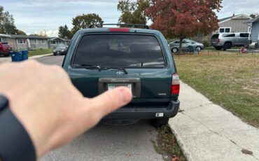 Toyota-4runner-1996-green-2
