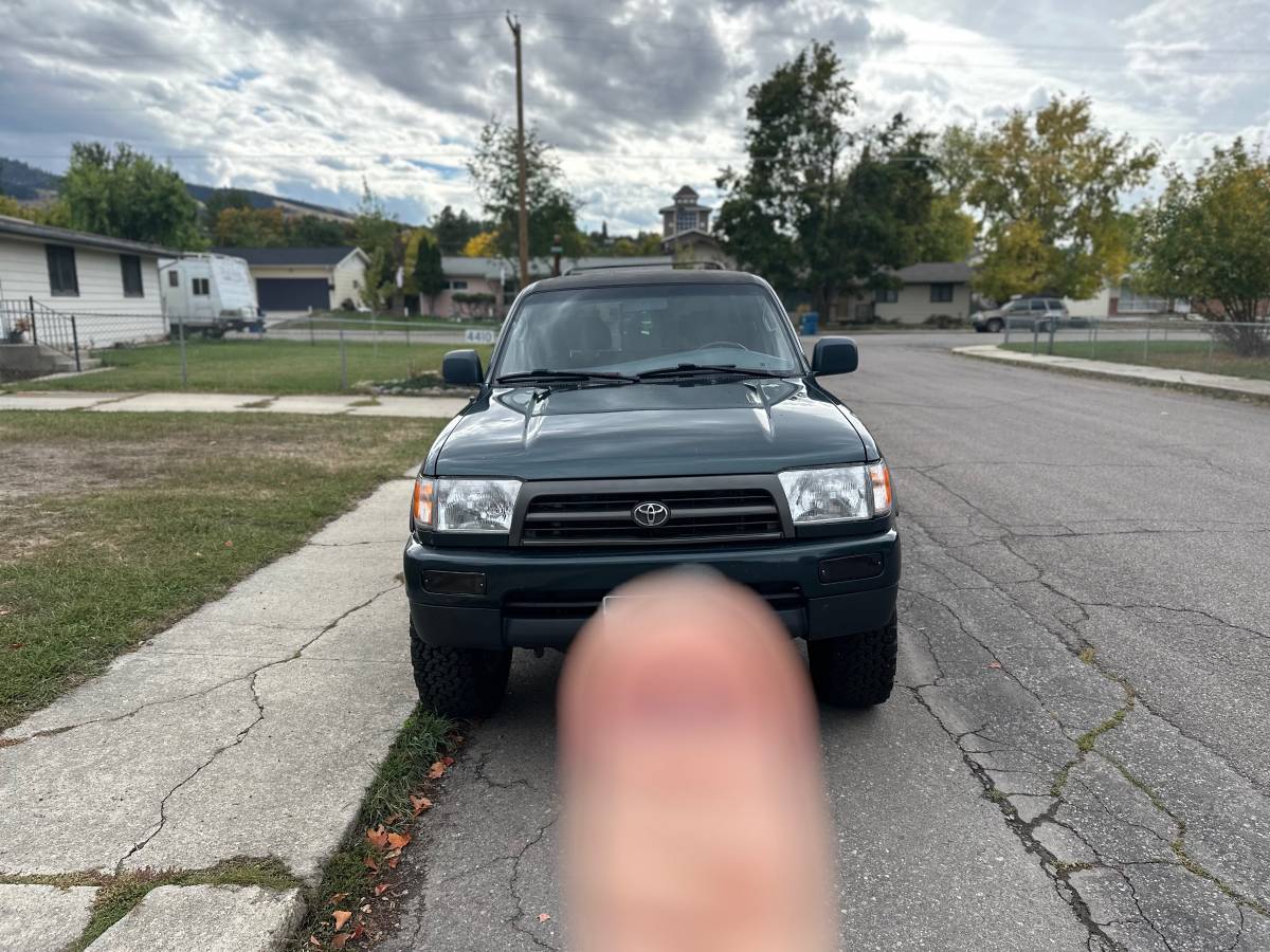 Toyota-4runner-1996-green-3