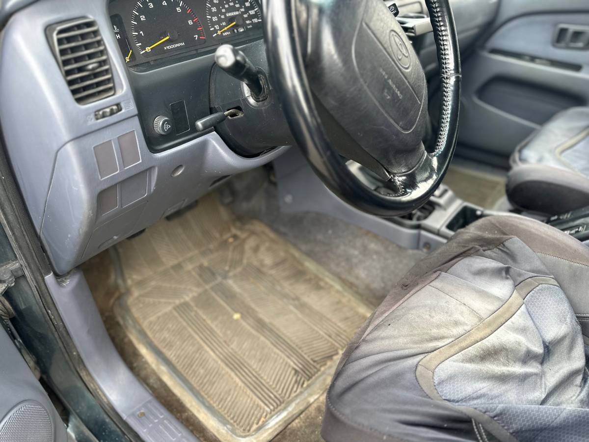 Toyota-4runner-1996-green-5