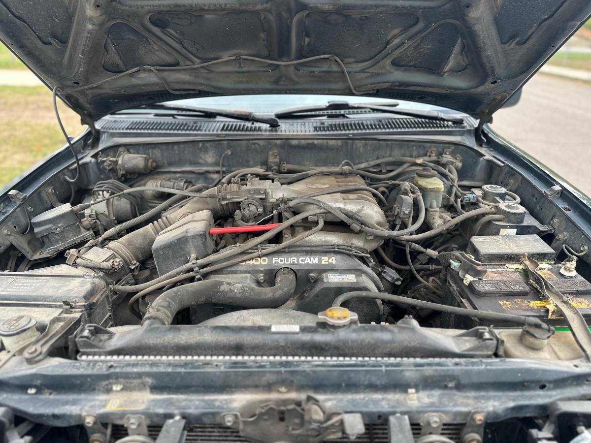 Toyota-4runner-1996-green-8