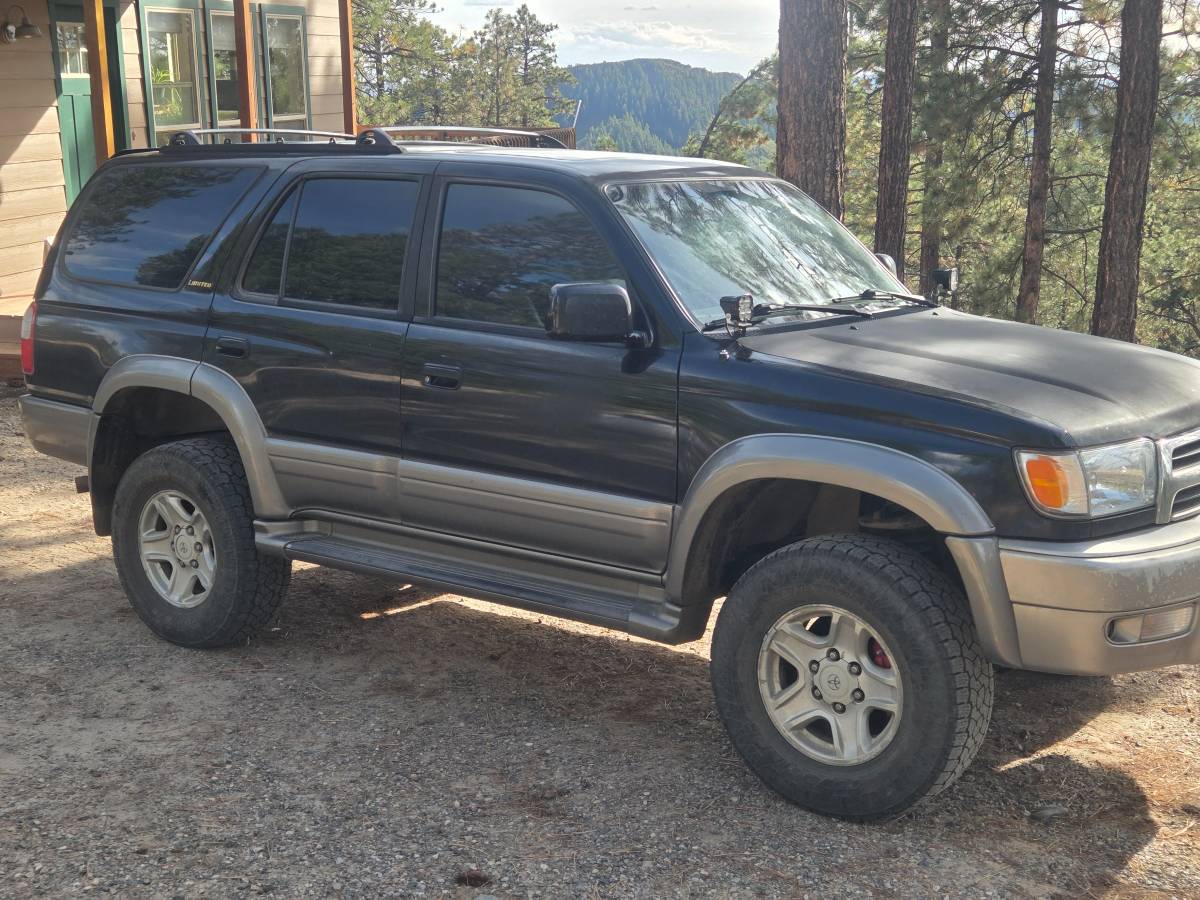 Toyota-4runner-1999-black-6