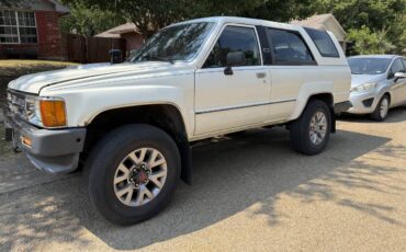 Toyota-4runner-4wd-1989-white-3