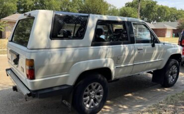 Toyota-4runner-4wd-1989-white-5