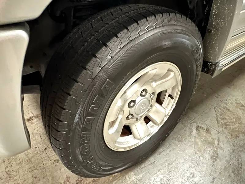 Toyota-4runner-hilux-surf-1996-37