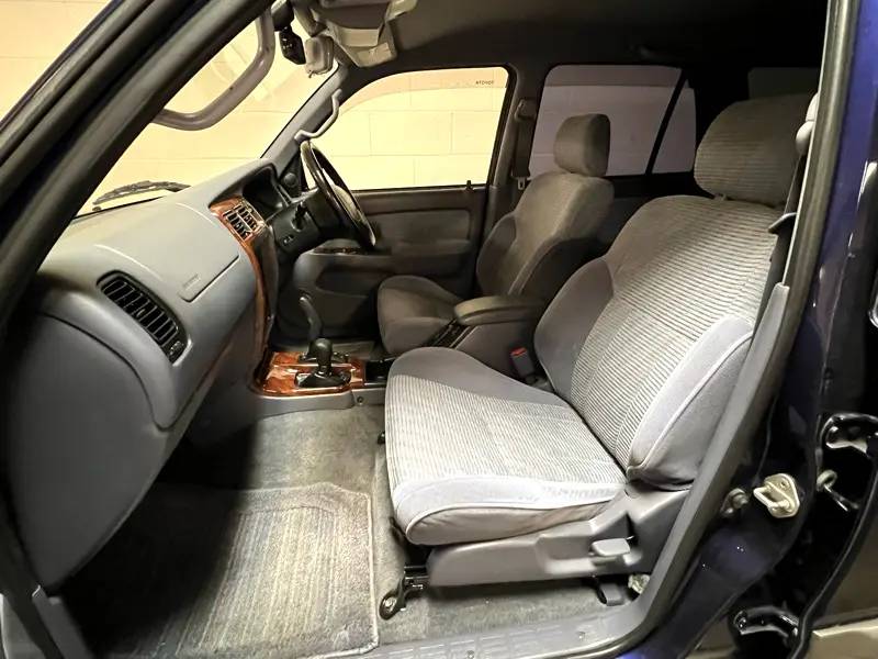 Toyota-4runner-hilux-surf-1996-9