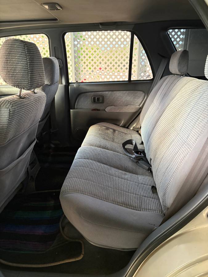 Toyota-4runner-hilux-surf-diesel-1996-5