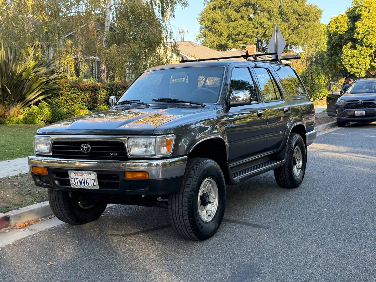 Toyota-4runner-limited-1993-1