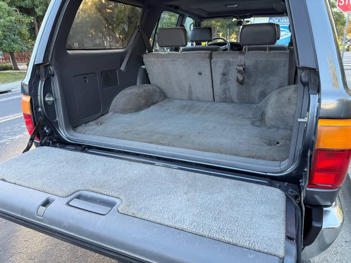 Toyota-4runner-limited-1993-13