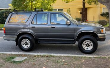 Toyota-4runner-limited-1993-3