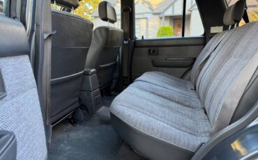 Toyota-4runner-limited-1993-8
