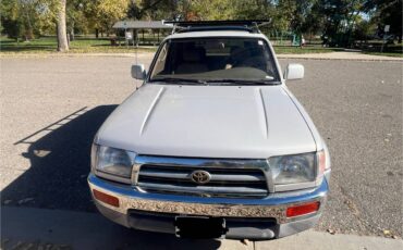 Toyota-4runner-limited-4x4-1996-silver