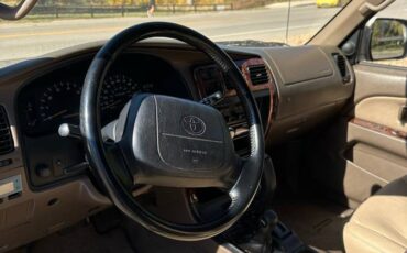 Toyota-4runner-limited-4x4-1996-silver-5
