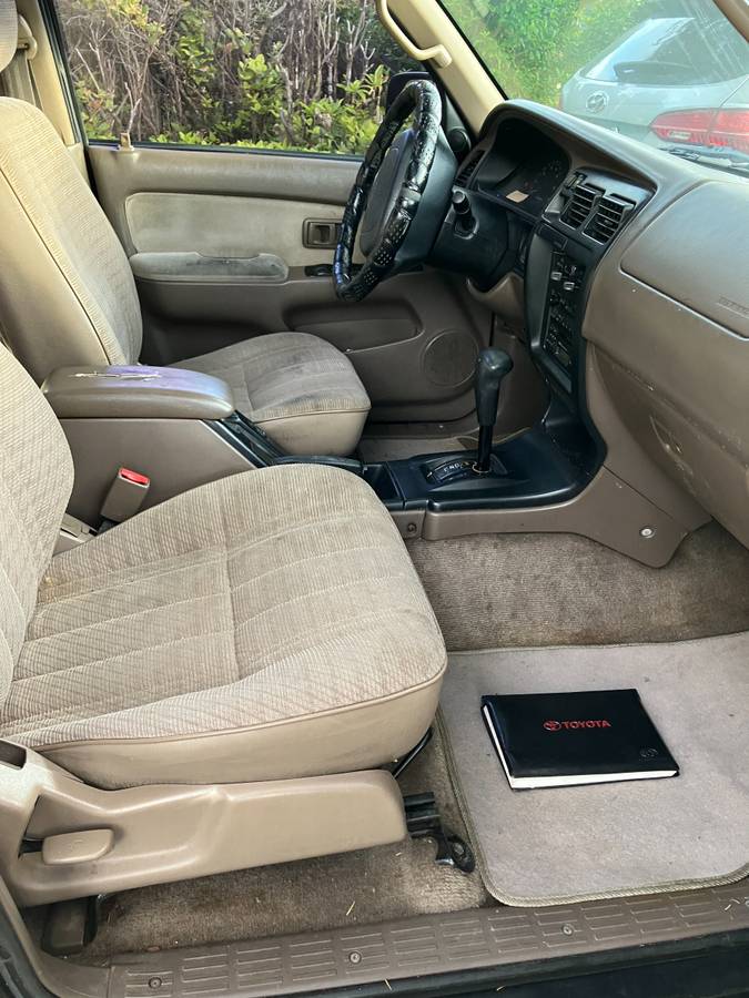 Toyota-4runner-sr5-1996-black-8