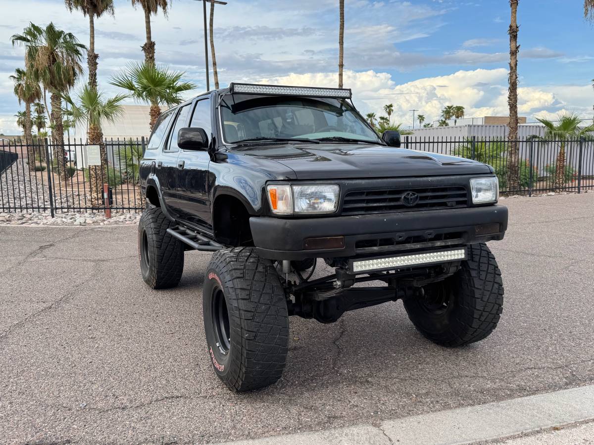 Toyota-4runner-sr5-4x4-1992-4