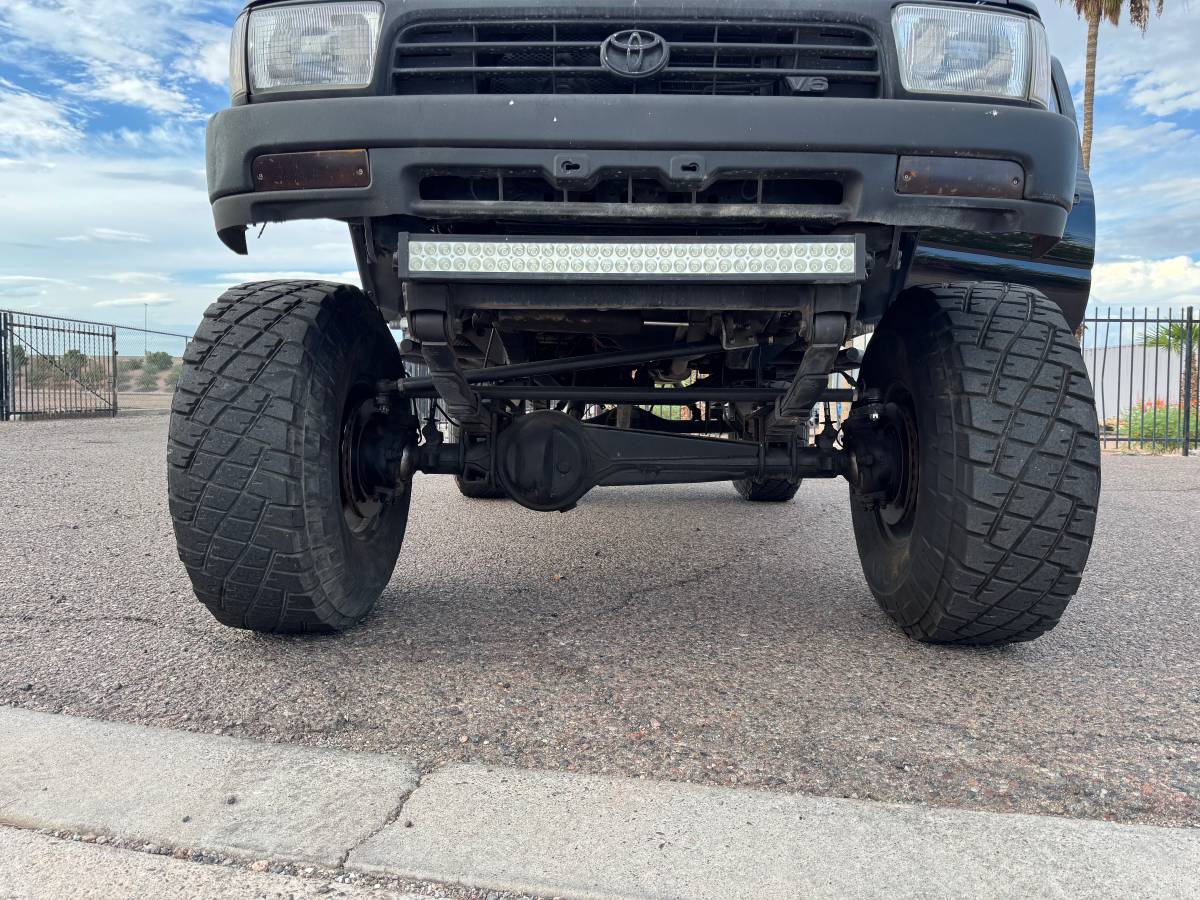 Toyota-4runner-sr5-4x4-1992-7