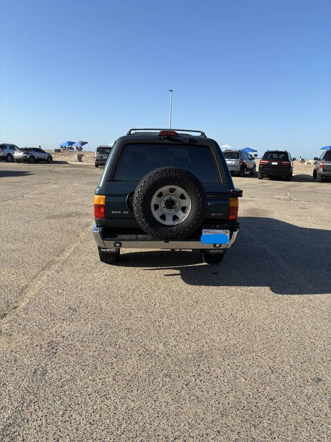 Toyota-4runner-sr5-4x4-1994-green-3