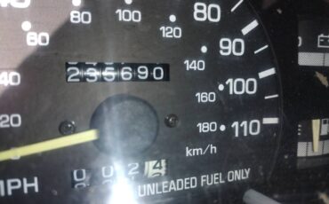 Toyota-4runner-sr5-4x4-1995-red-5