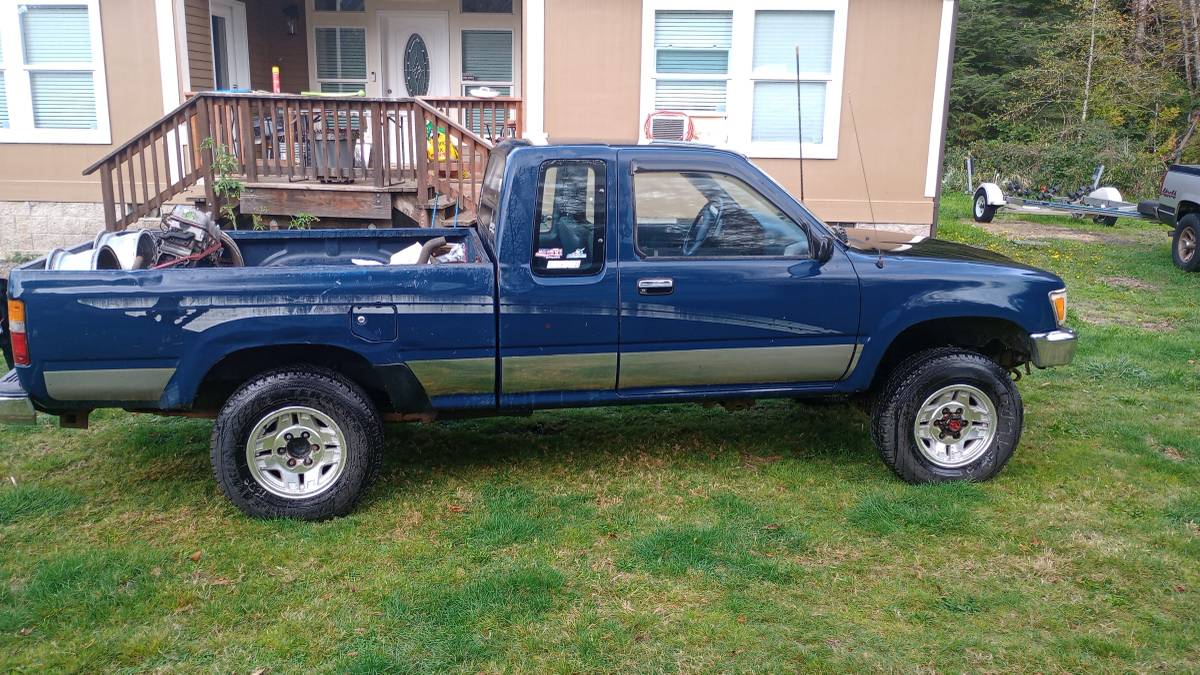 Toyota-4x4-re-1990-blue-2