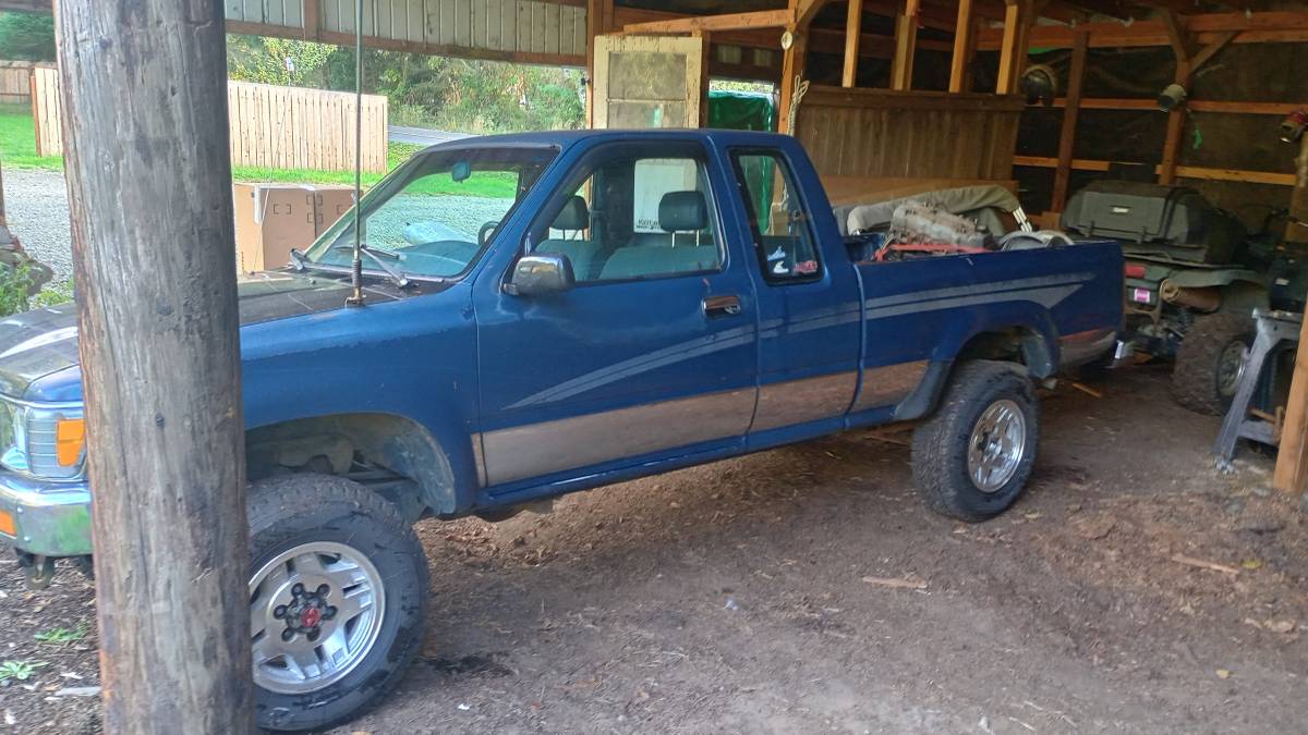 Toyota-4x4-re-1990-blue-5
