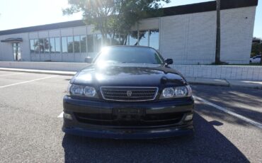 Toyota-Chaser-1996-Sedan-1