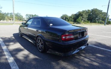 Toyota-Chaser-1996-Sedan-10
