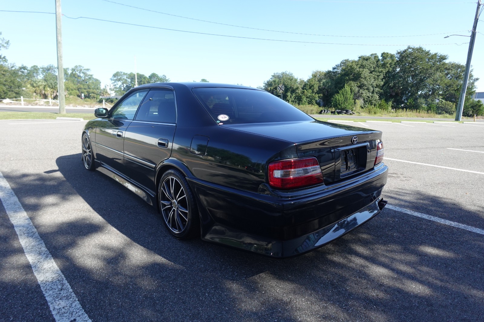 Toyota-Chaser-1996-Sedan-10