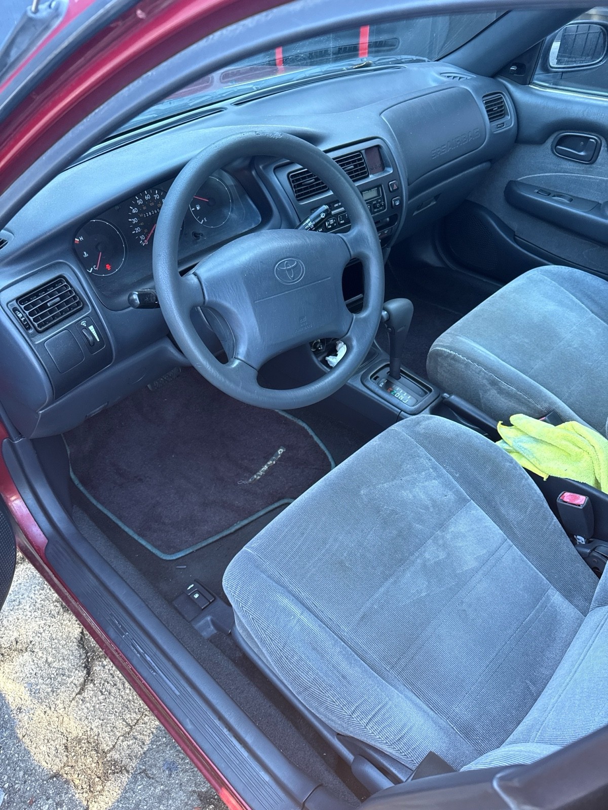 Toyota-Corolla-1994-5