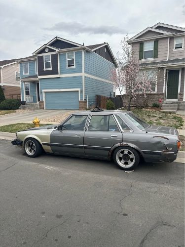 Toyota-Cressida-1983-Gray-Beige-2