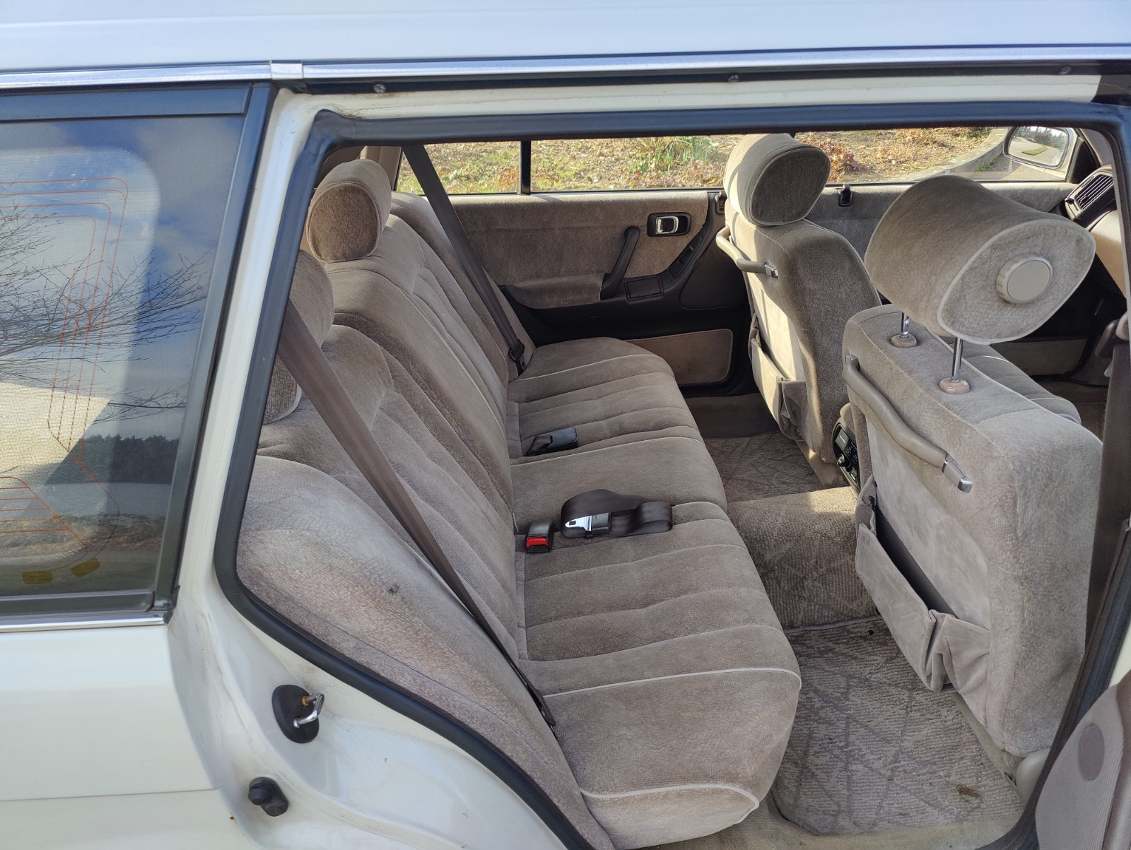 Toyota-Crown-1995-Wagon-10