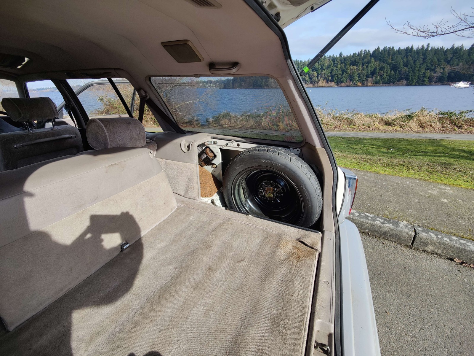 Toyota-Crown-1995-Wagon-13