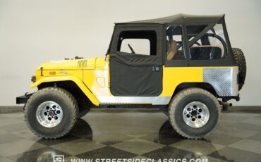 Toyota-FJ-Cruiser-1970-SUV-2
