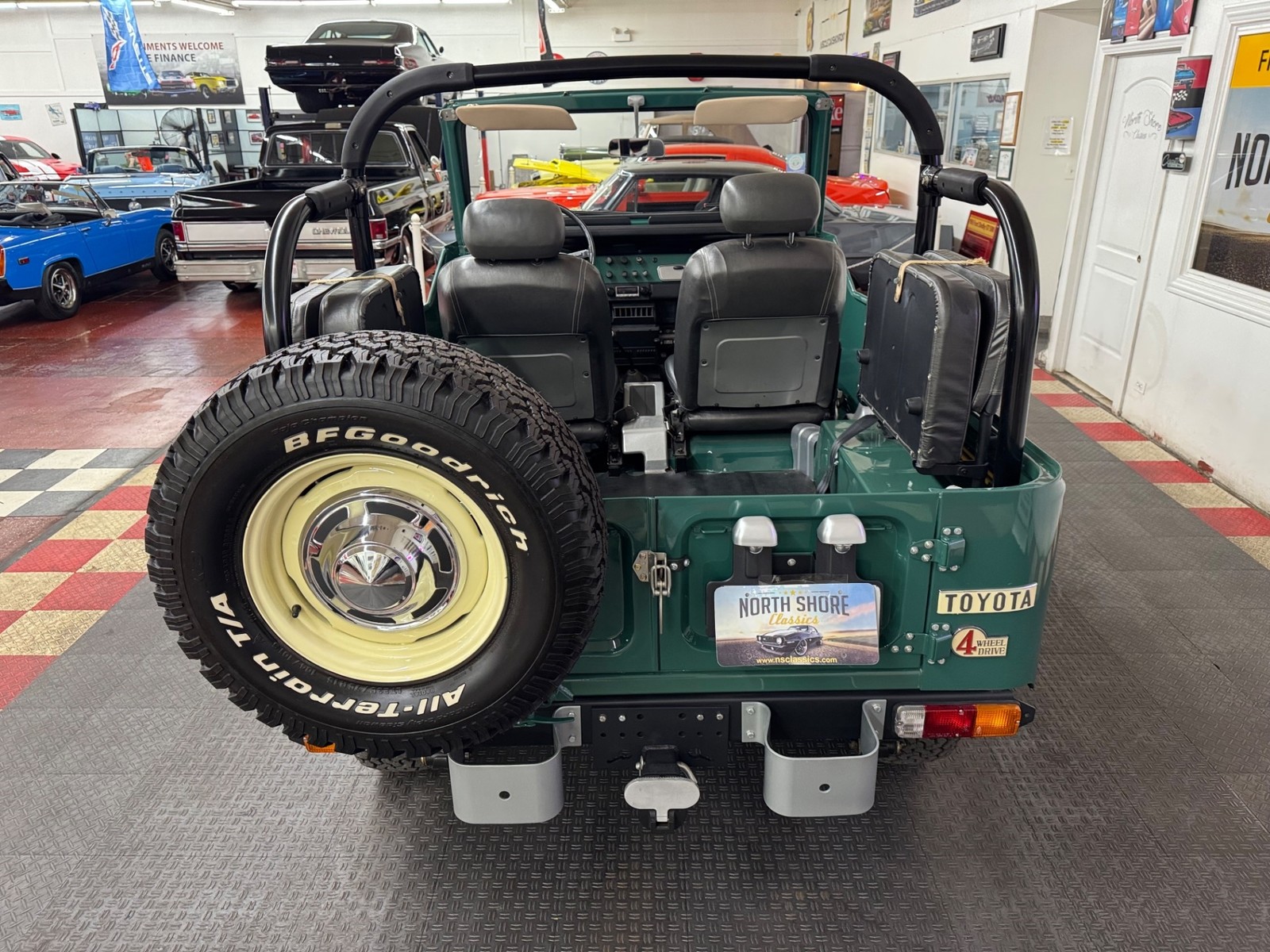 Toyota-FJ-Cruiser-1976-11