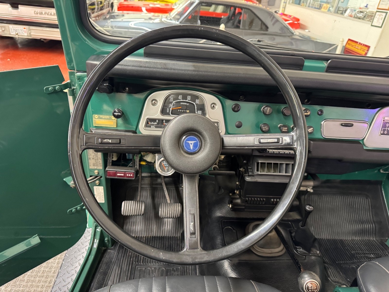 Toyota-FJ-Cruiser-1976-32