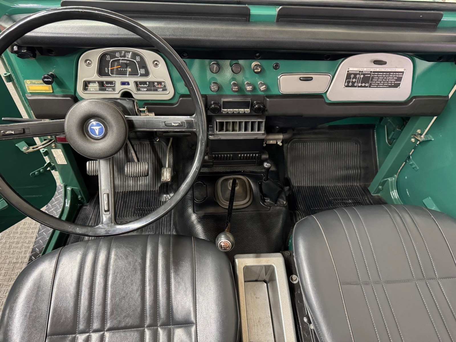 Toyota-FJ-Cruiser-1976-34