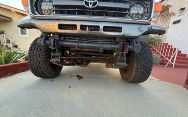 Toyota-FJ-Cruiser-1980-SUV-17