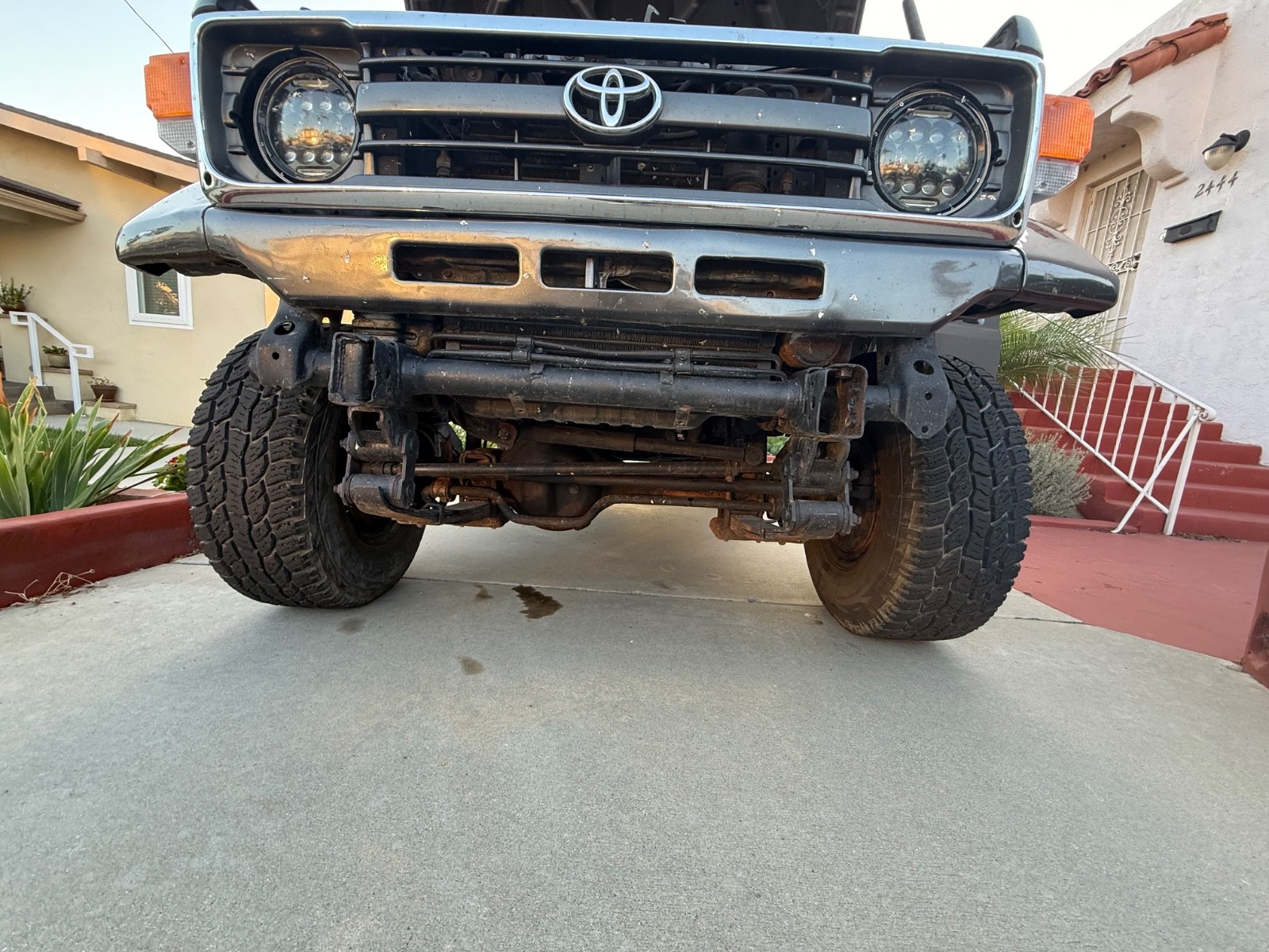 Toyota-FJ-Cruiser-1980-SUV-17