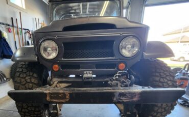 Toyota-FJ40-Landcruiser-1964-1
