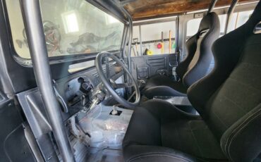 Toyota-FJ40-Landcruiser-1964-10