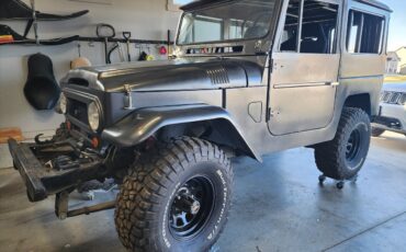Toyota-FJ40-Landcruiser-1964-5