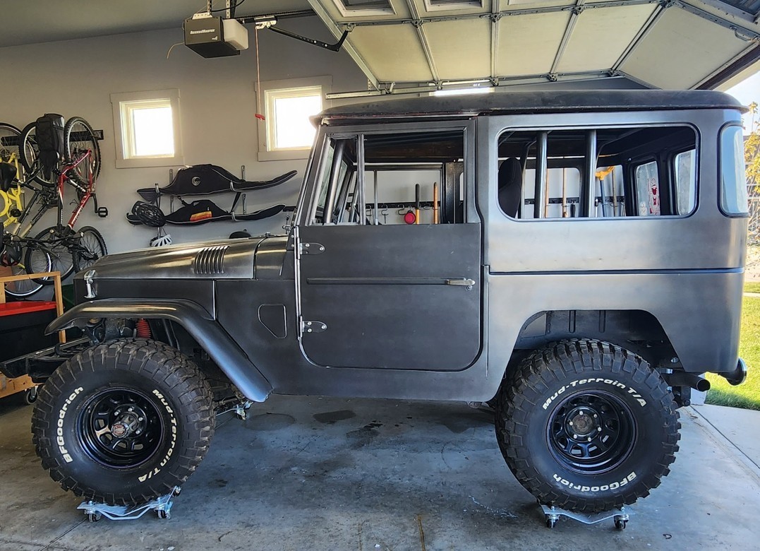 Toyota-FJ40-Landcruiser-1964