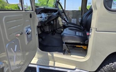 Toyota-Fj40-1973-Dune-Beige-Dune-Beige-16