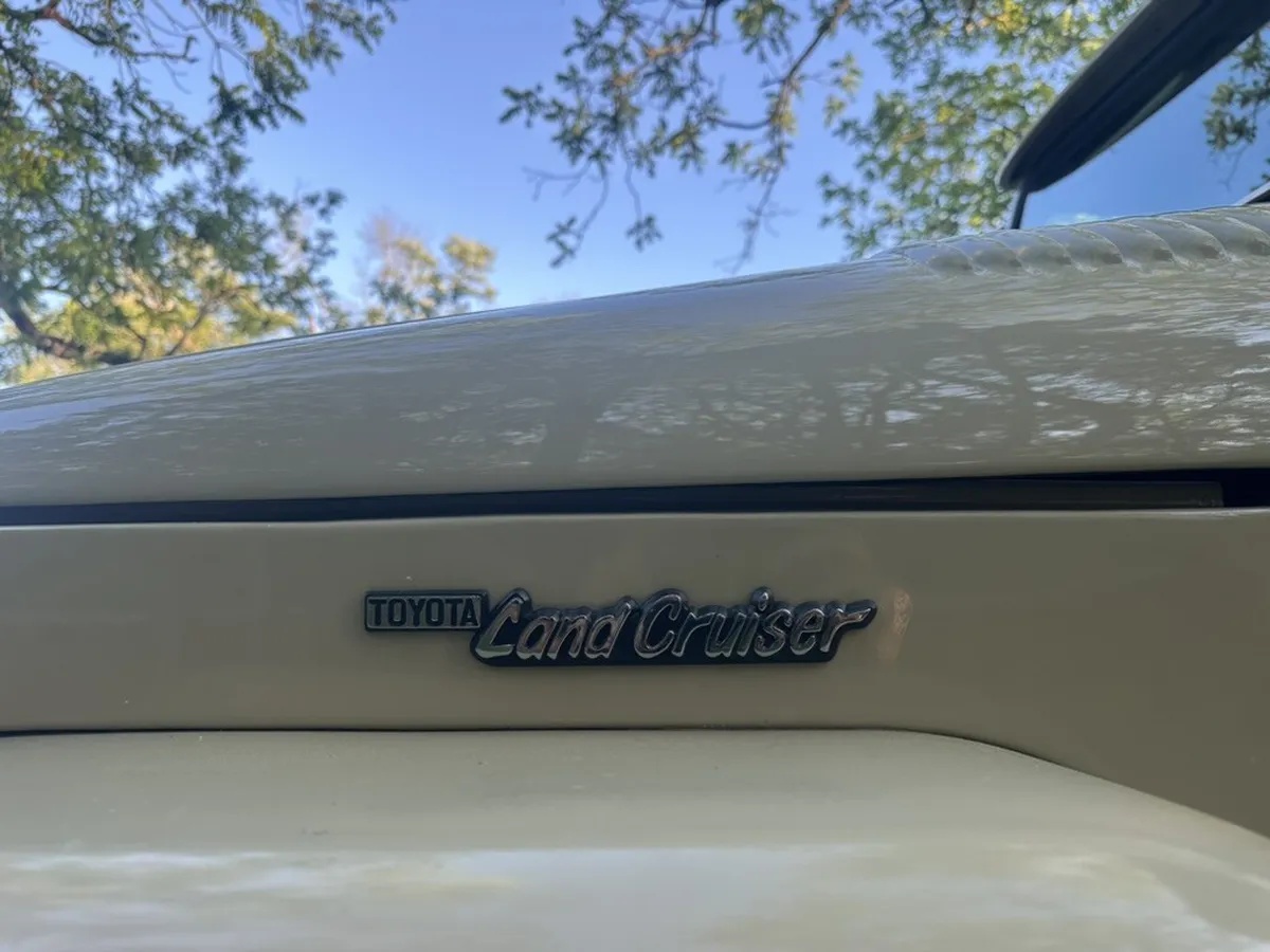 Toyota-Fj45-1983-Tan-464-Multi-3