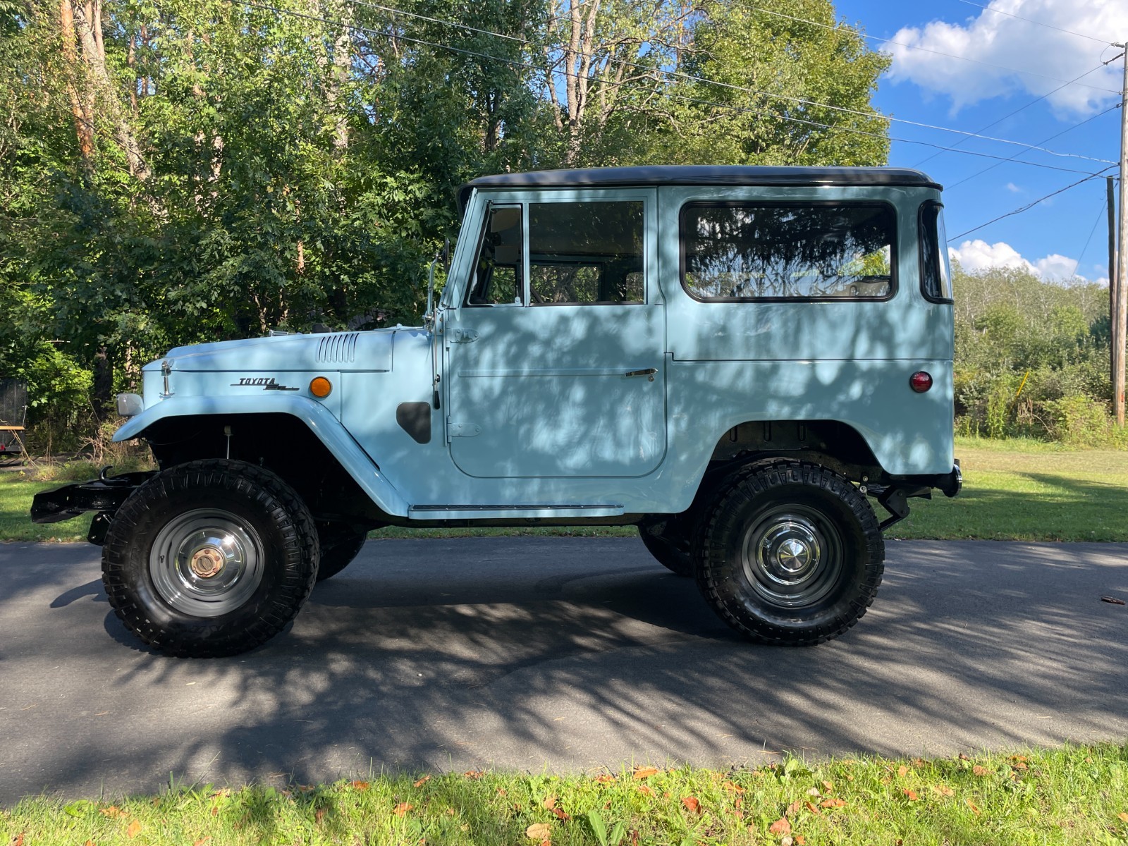 Toyota-Land-Cruiser-1969-1