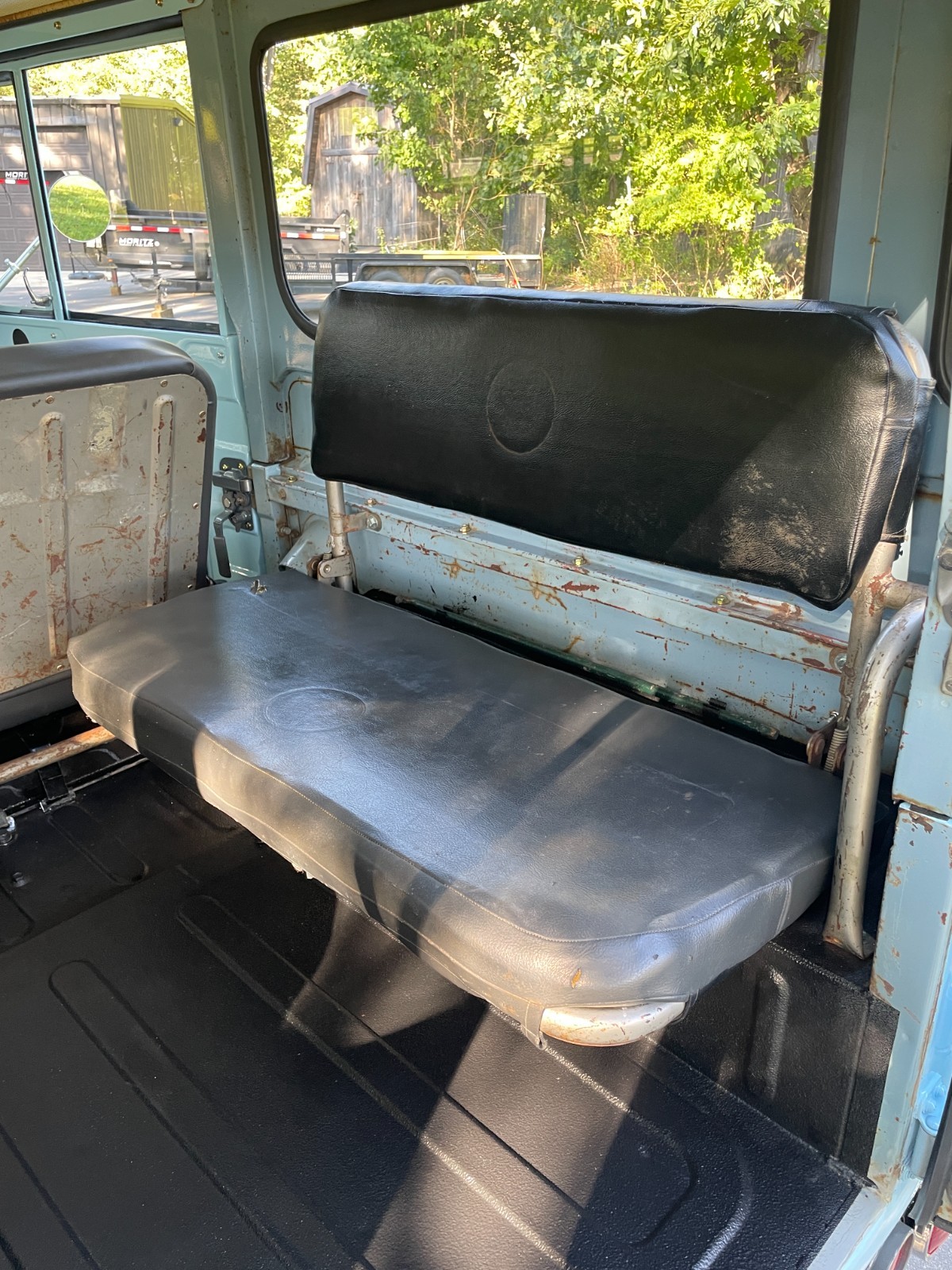 Toyota-Land-Cruiser-1969-11